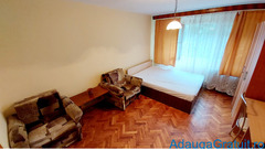 Inchiriez apartament 1 camera, etaj 1, Complex Studentesc, bloc izolat