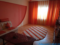 Proprietar, închiriez apartament cu 3 camere, micro 3