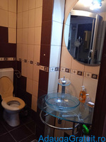 Proprietar, închiriez apartament cu 3 camere, micro 3