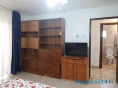 Am garsoniera de inchiriat
