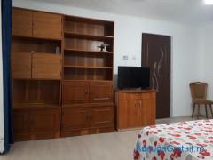 Am garsoniera de inchiriat