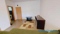 Inchiriez apartament 2 camere, model semidecomandat, bucatarie open space cu livingul, zona soarelui