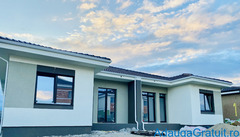 Proprietar vand 1/3 duplex in Serena 3