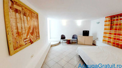 Inchiriez apartament cu 2 camere, model semidecomandat, situat in zona Balcescu - Piata Crucii