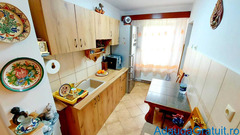 De vanzare apartament cu 2 camere,decomandat, Dumbravita
