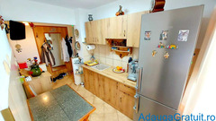 De vanzare apartament cu 2 camere,decomandat, Dumbravita