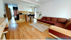 Ofer spre inchiriere, apartament cu 3 camere, model open space, situat in Giroc pe strada Jupiter