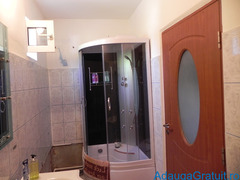 Vand Casa in zona montana