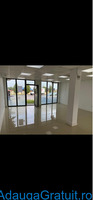 Vand spatiu comercial