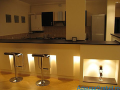 Ofer spre inchiriere apt 2 camere in vila adiacent Polona