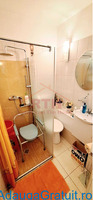 Apartament de vanzare cu 3 camere, direct de la proprietar, comision 0 %, zona Dambovita.